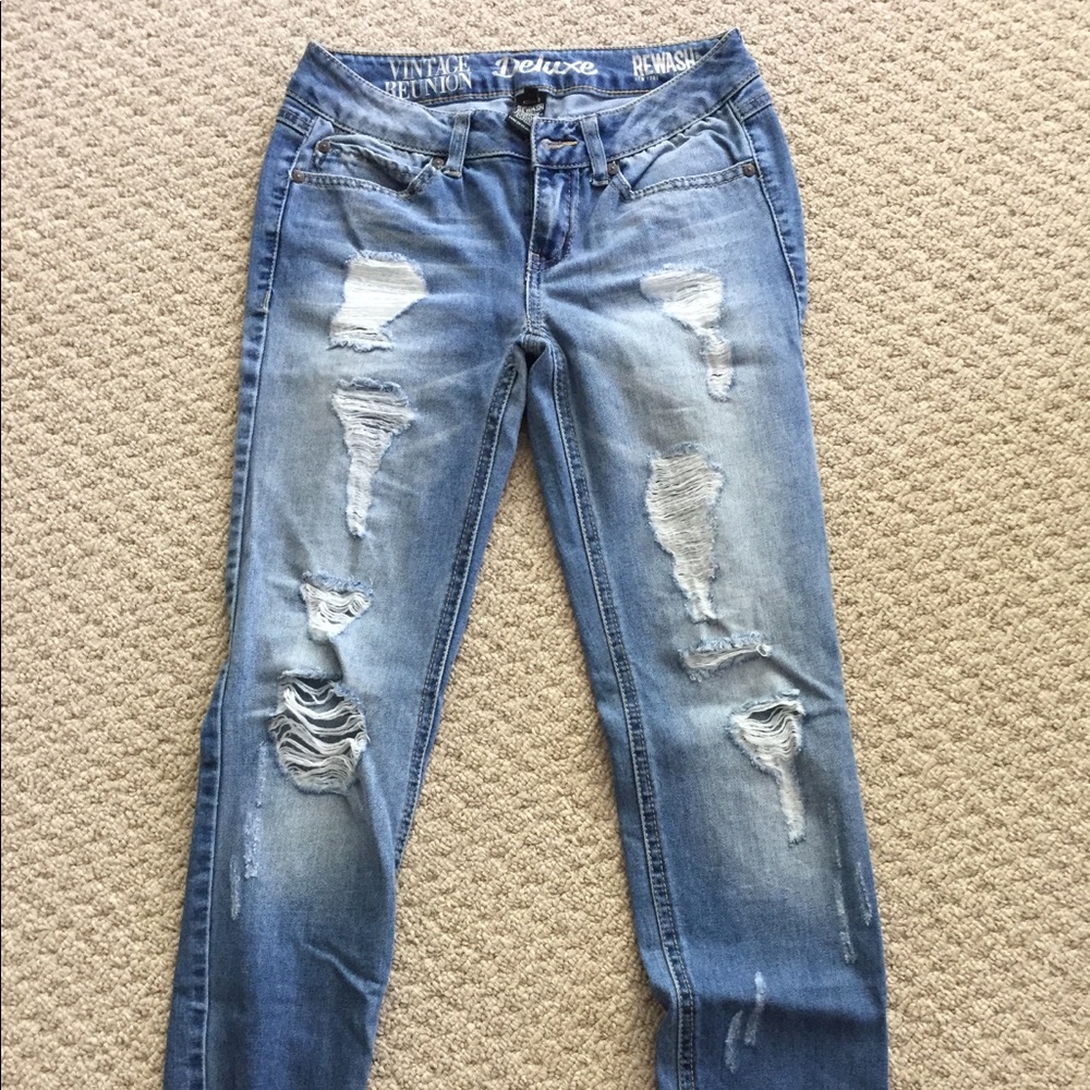 Like New Macy’s Rewash Destroyed Jeans